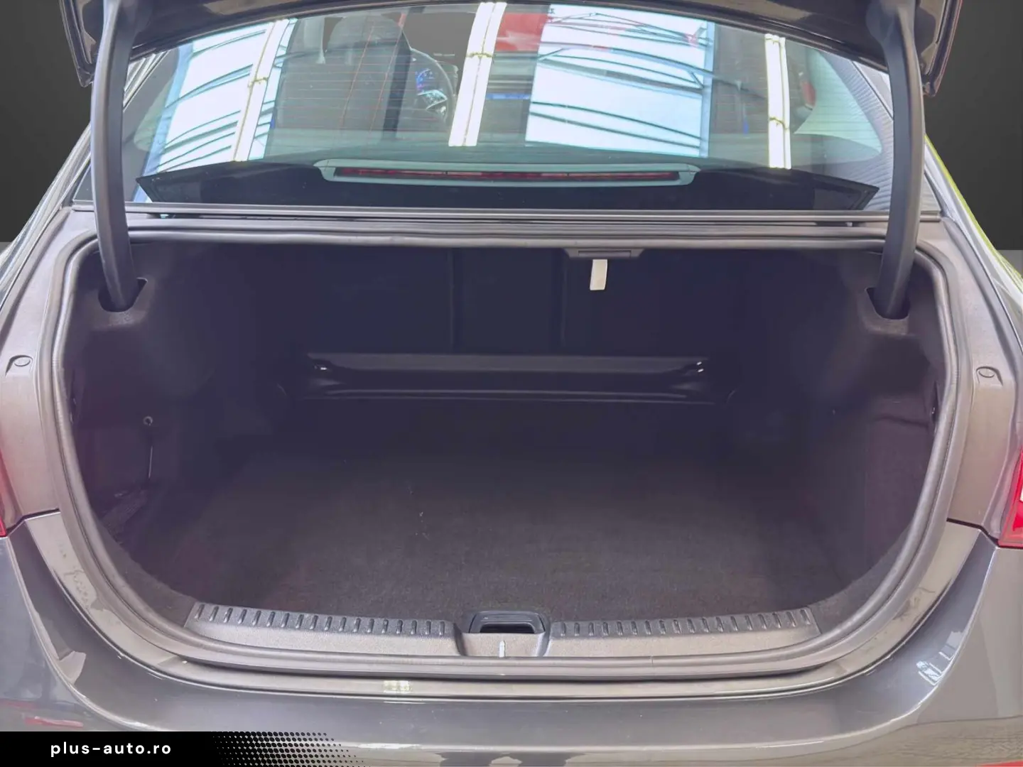 E 200 Avantgarde Pano Totwinkel Keyless SHZ 19