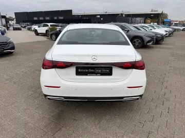 E 200 Avantgarde Advan  AHK Digital DISTR 360