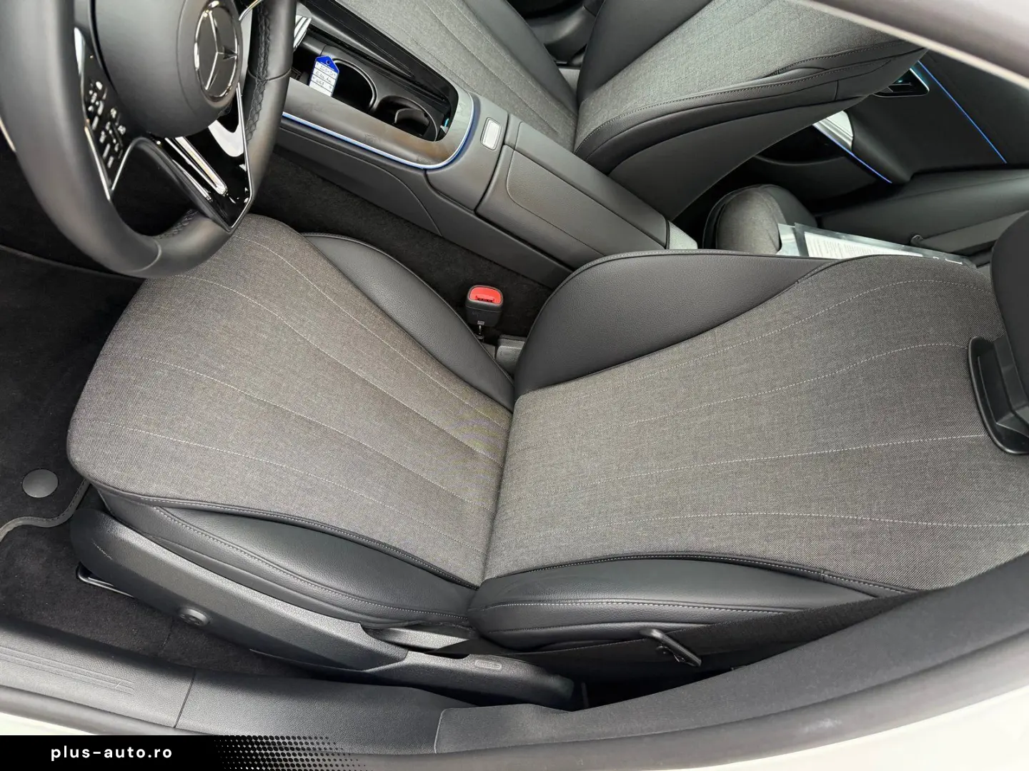 E 200 Avantgarde Advan  AHK Digital DISTR 360