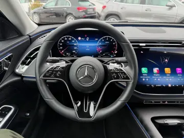 E 200 Avantgarde Advan  AHK Digital DISTR 360