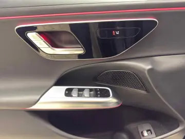 E 200 Avantgarde Totwinkel Spurhalte Kamera 18