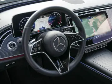 E 200 Limousine AVANTGARDE AMBIENTE MBUX SHZ KAM