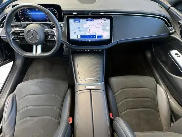 E 200 Limousine AMG Line Navi Kamera DISTRONIC