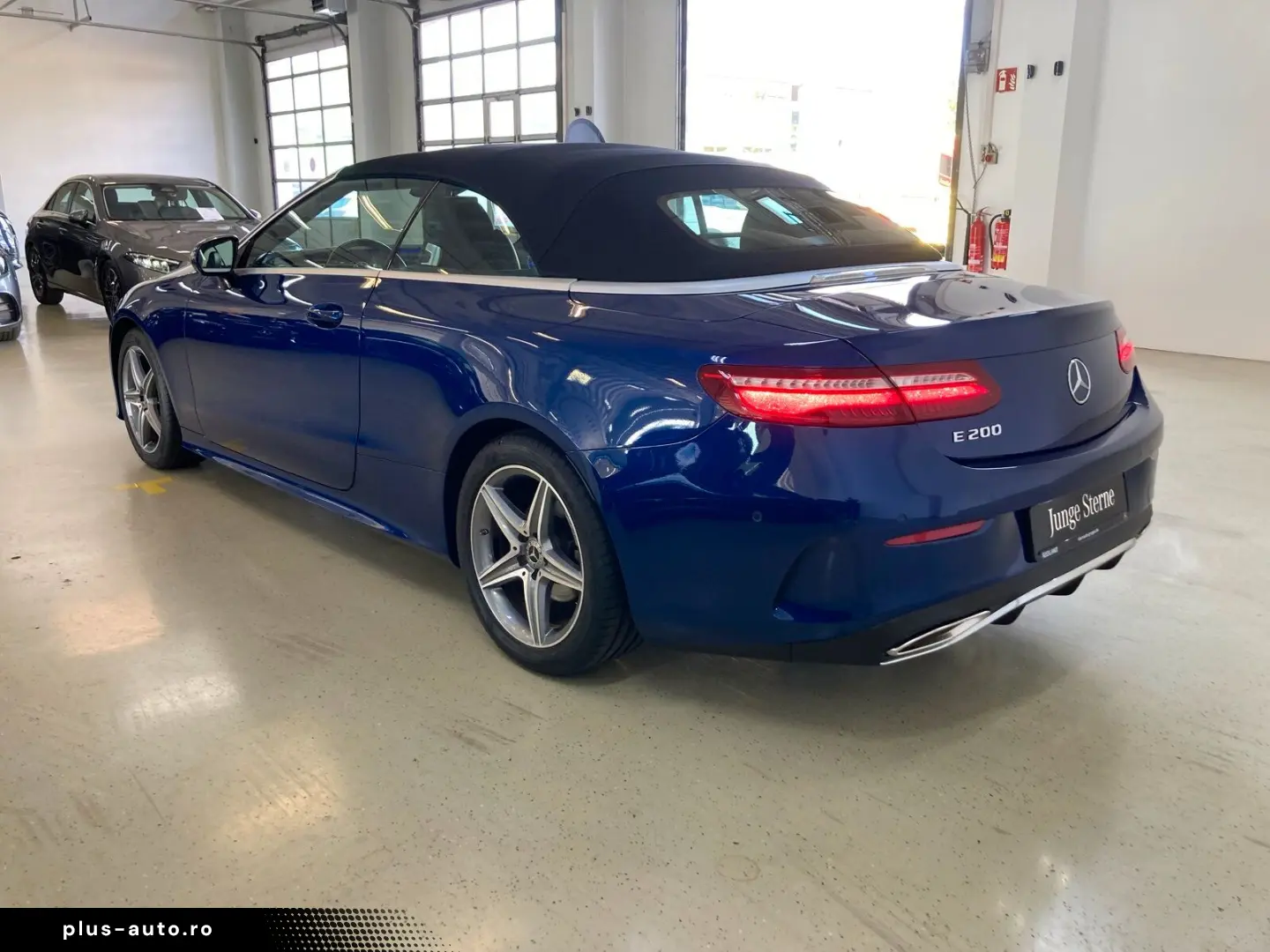 E 200 Cabrio AMG Multibeam Spur AIRCAP Wide Dist