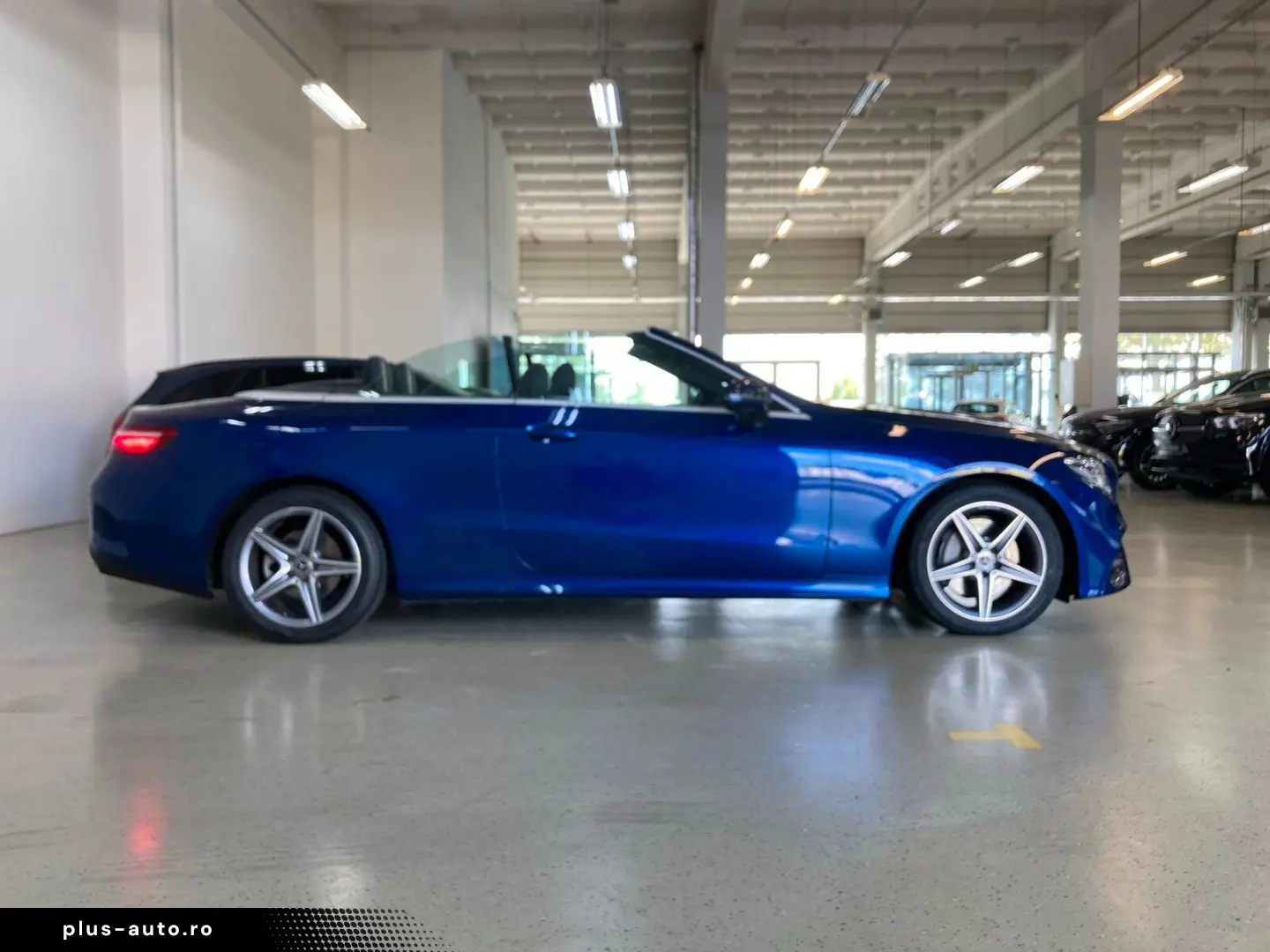 E 200 Cabrio AMG Multibeam Spur AIRCAP Wide Dist