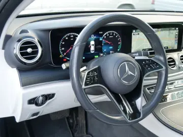 E 300 e Limousine EXCLUSIVE 360  HUD MEMORY PANO
