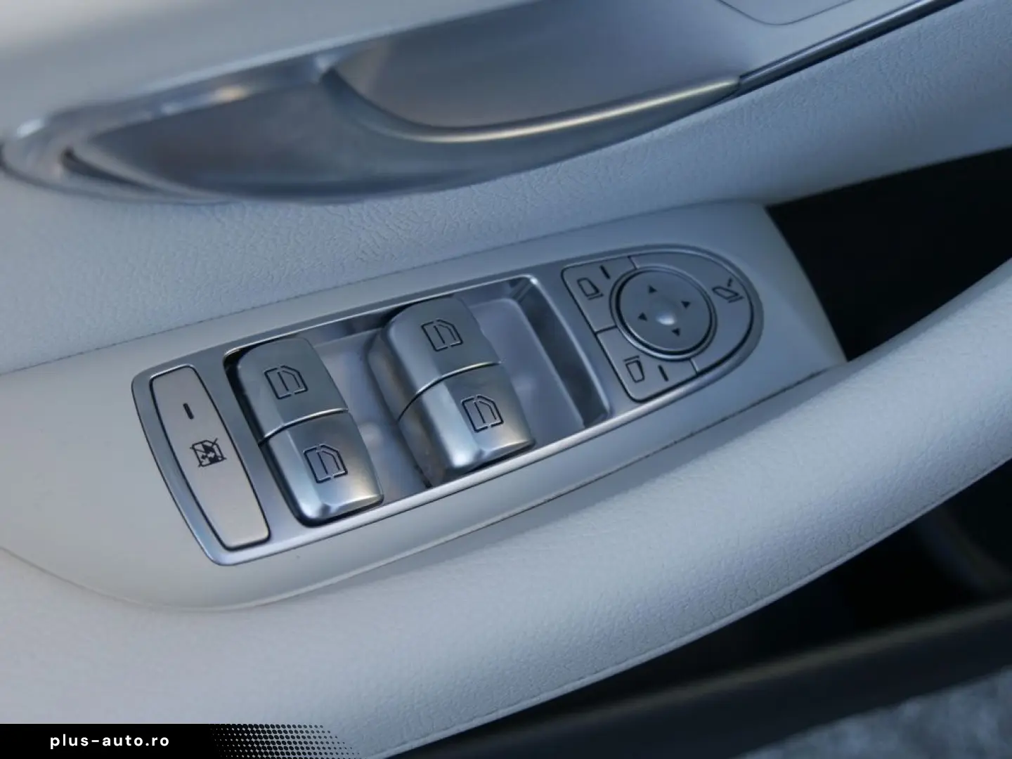 E 300 e Limousine EXCLUSIVE 360  HUD MEMORY PANO