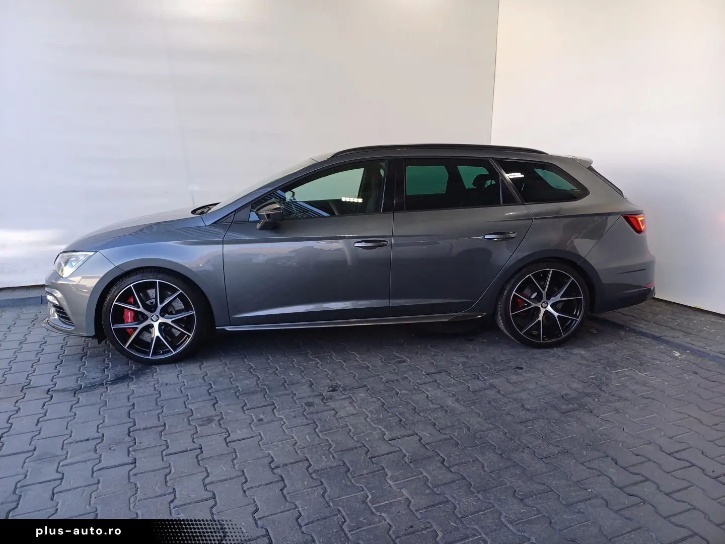 SEAT Leon Cupra 2 0 TSI DSG Start-Stop