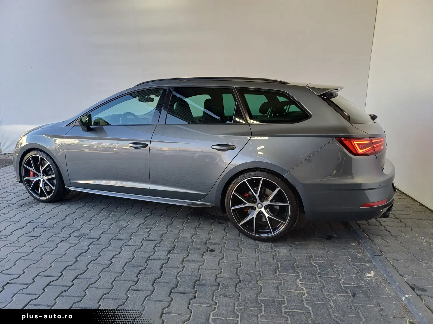 SEAT Leon Cupra 2 0 TSI DSG Start-Stop