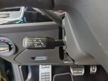 SEAT Leon Cupra 2 0 TSI DSG Start-Stop