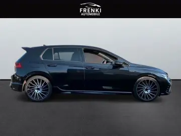 Golf VIII Lim. R 4Motion PANORAMA Head-Up