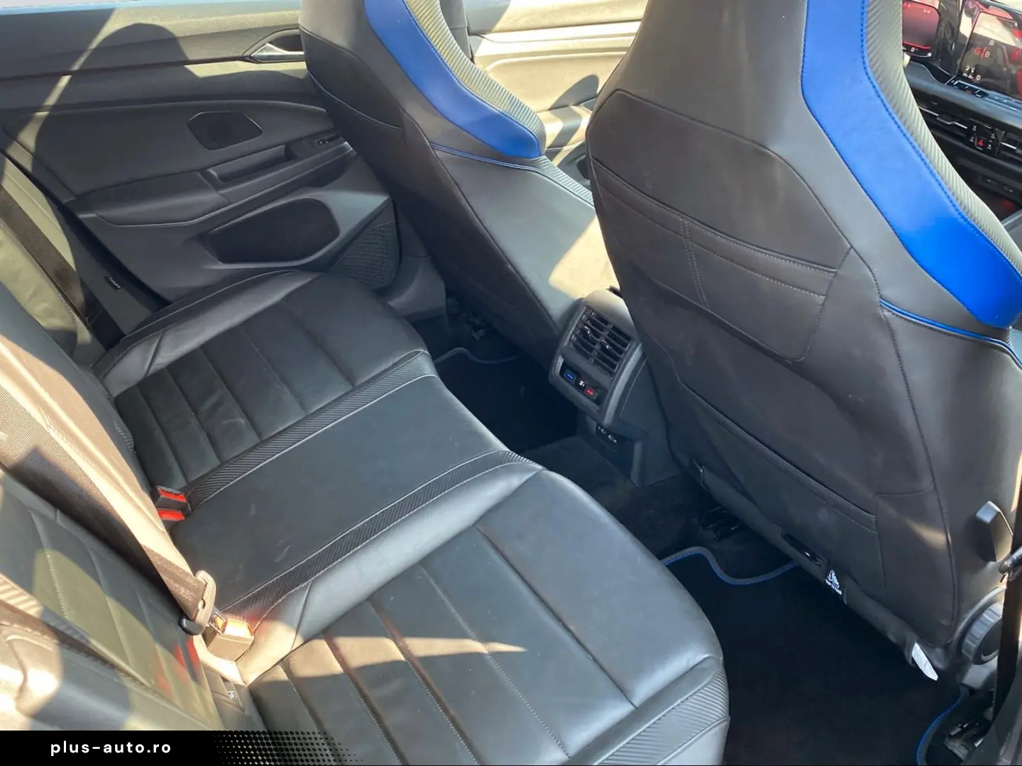 Golf VIII Lim. R 4Motion PANORAMA Head-Up