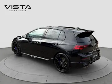 Golf R Performance PANO DCC AKRAPOVIC HARMAN KAM