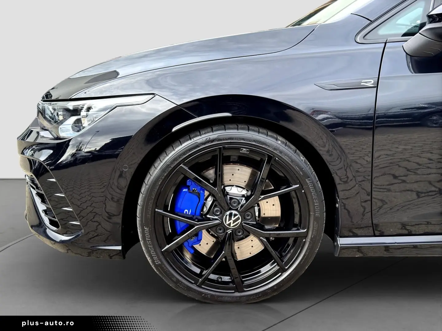 Golf R Performance PANO DCC AKRAPOVIC HARMAN KAM