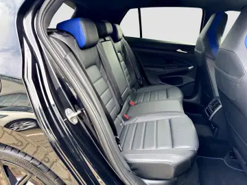 Golf R Performance PANO DCC AKRAPOVIC HARMAN KAM