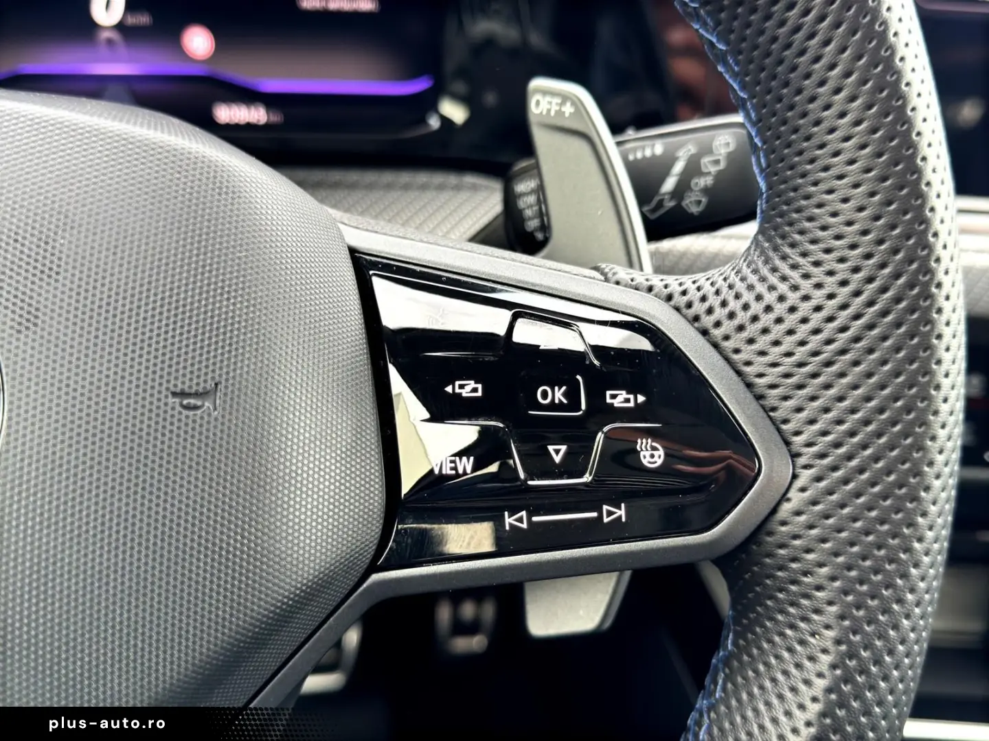 Golf R Performance PANO DCC AKRAPOVIC HARMAN KAM