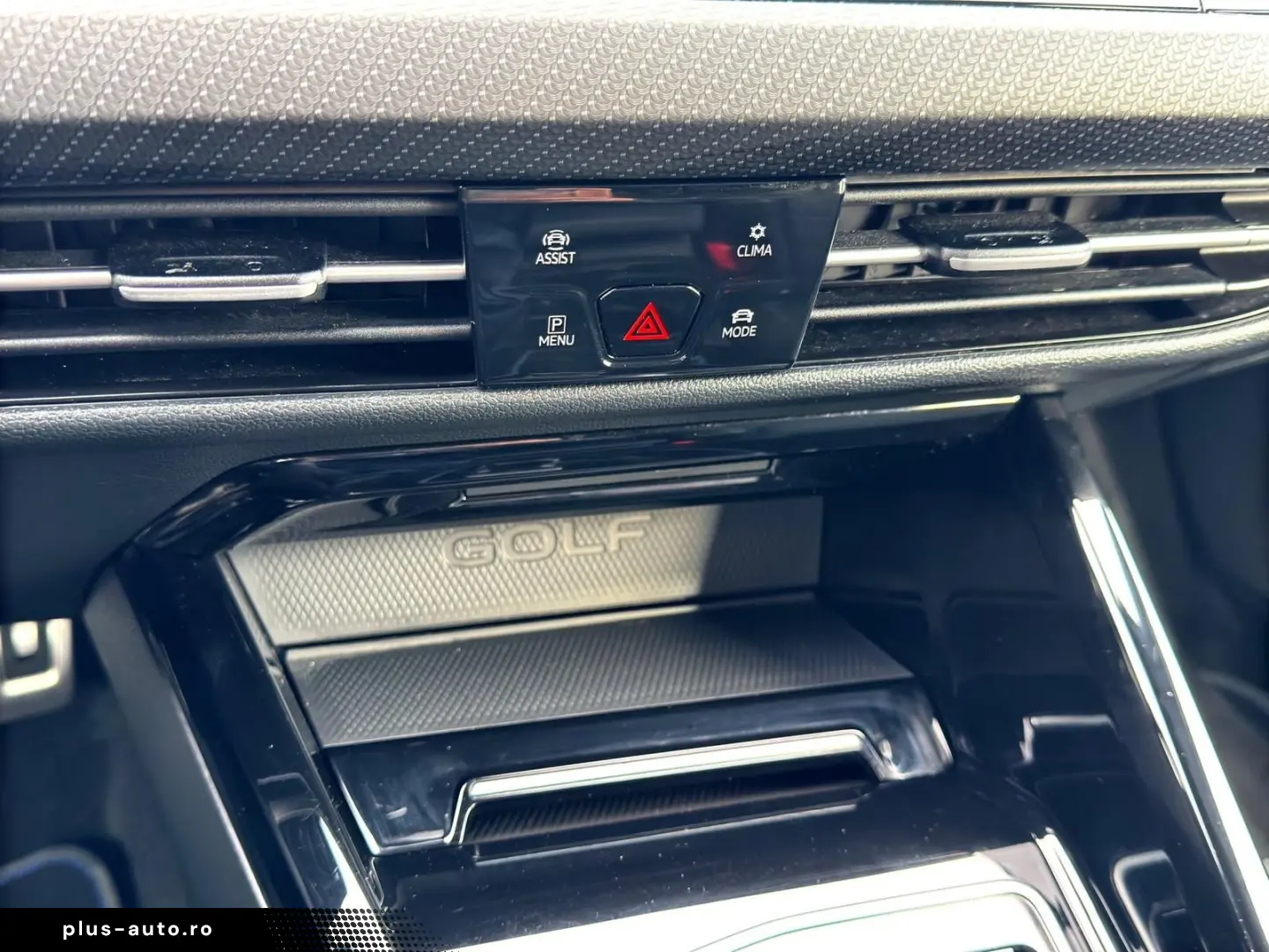 Golf R Performance PANO DCC AKRAPOVIC HARMAN KAM