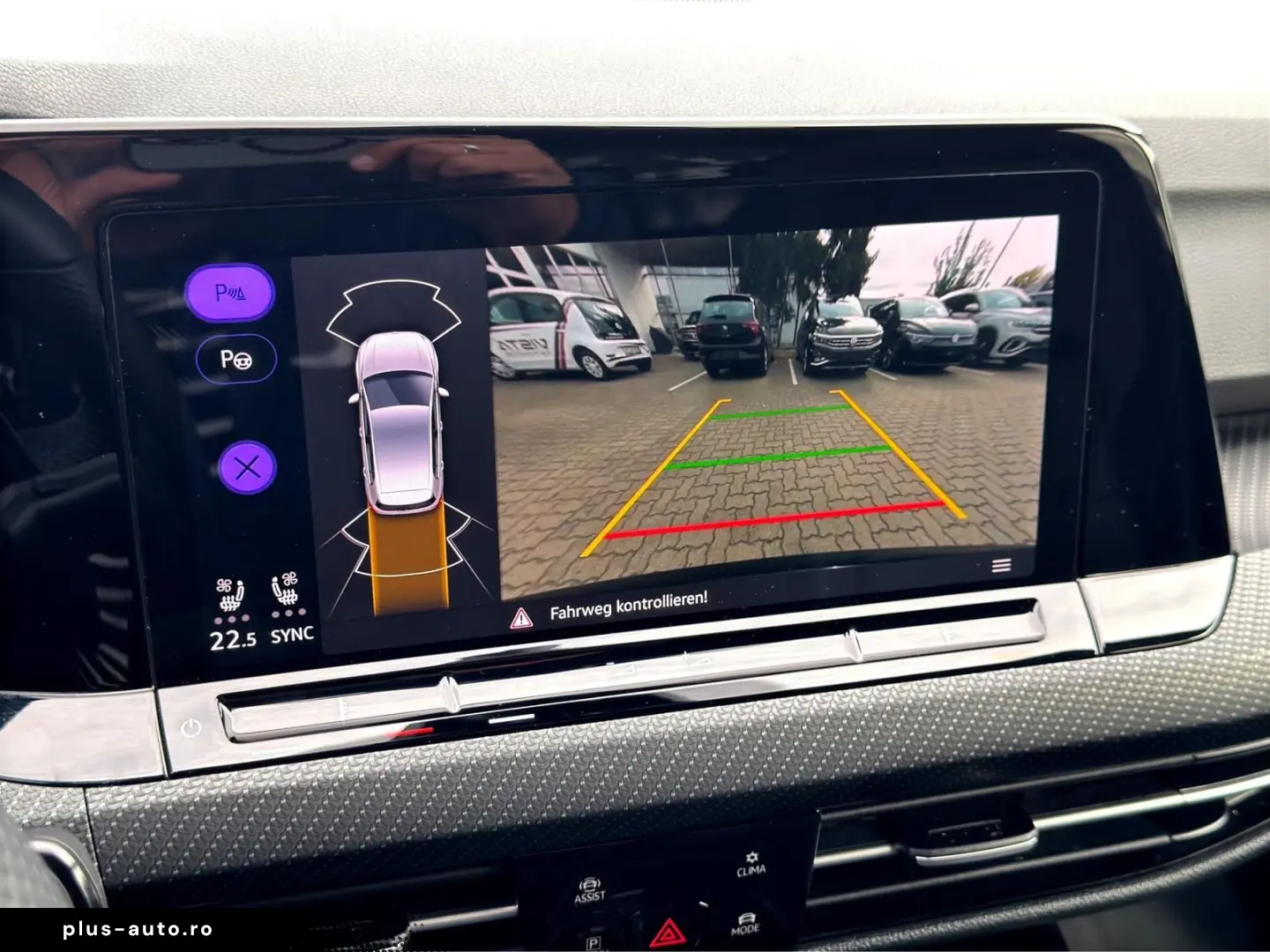 Golf R Performance PANO DCC AKRAPOVIC HARMAN KAM