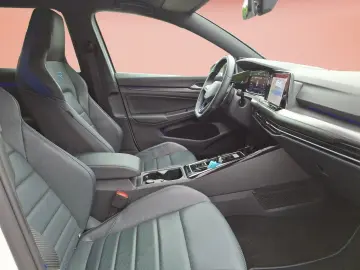 Golf R 2.0 TSI DSG 4Motion  PERFORMANCE KEYLESS