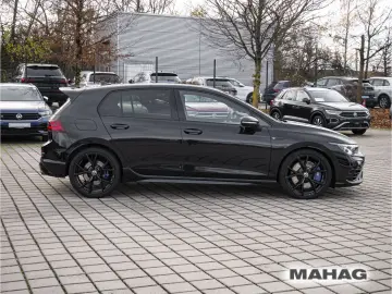 Golf VIII R BlackStyle 4Mot 2.0 TSI Leder IQ.Lig