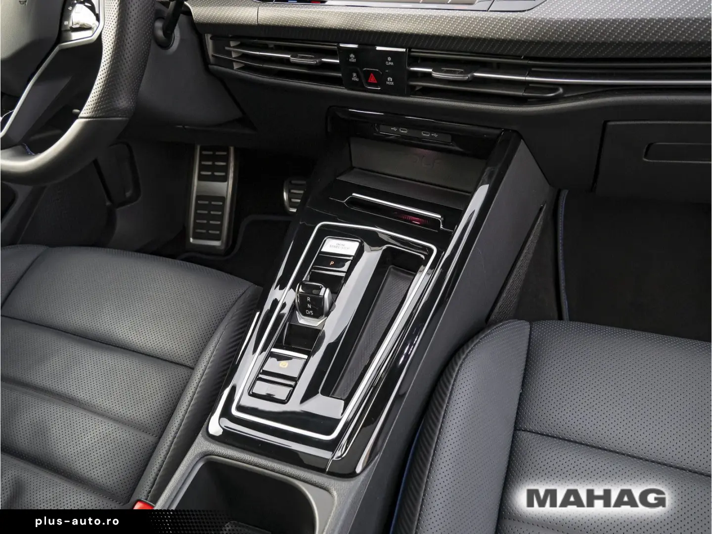 Golf VIII R BlackStyle 4Mot 2.0 TSI Leder IQ.Lig