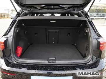 Golf VIII R BlackStyle 4Mot 2.0 TSI Leder IQ.Lig