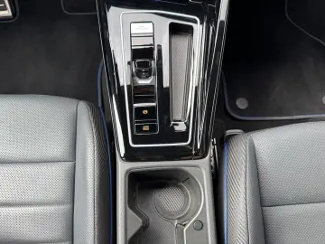 Golf VIII R 2.0 TSI  20 YEARS  Performance  H&K