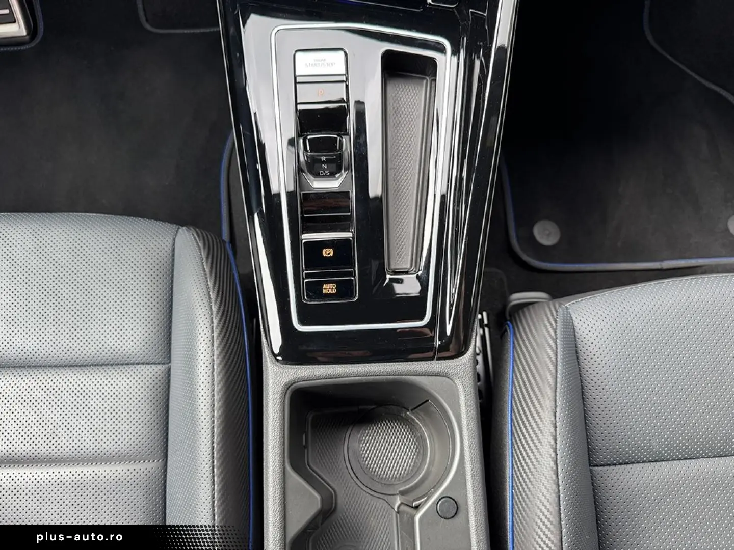 Golf VIII R 2.0 TSI  20 YEARS  Performance  H&K