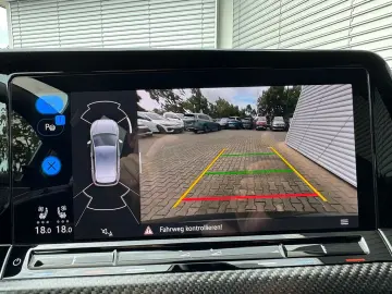 Golf VIII R 2.0 TSI  20 YEARS  Performance  H&K