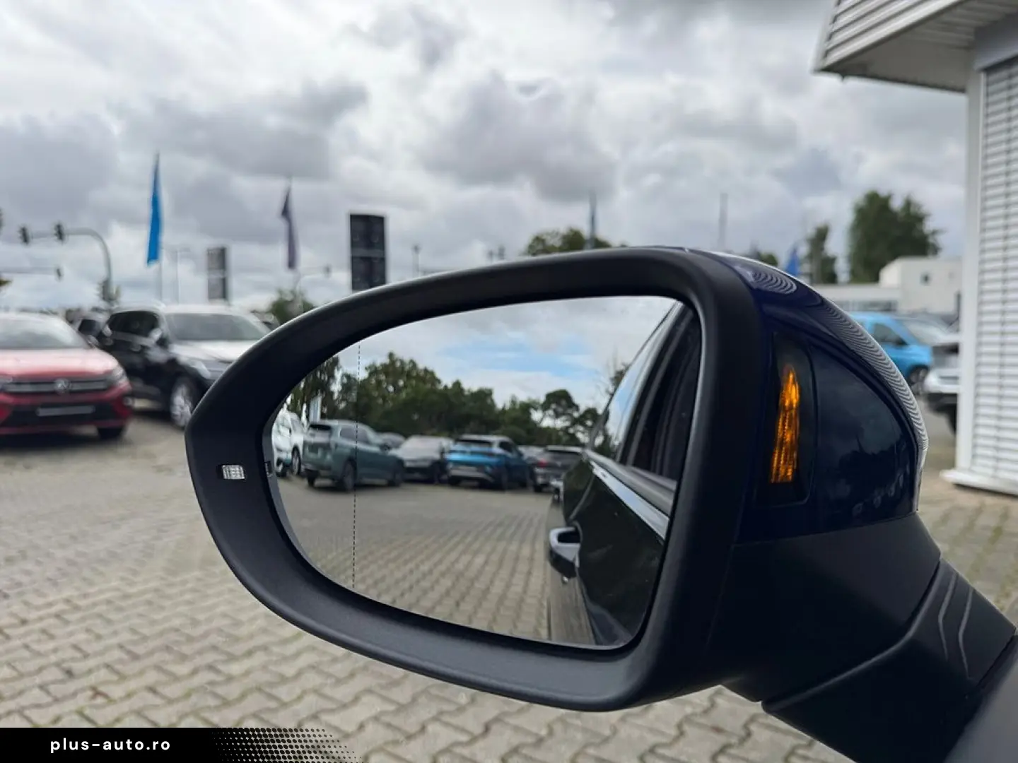 Golf VIII R 2.0 TSI  20 YEARS  Performance  H&K