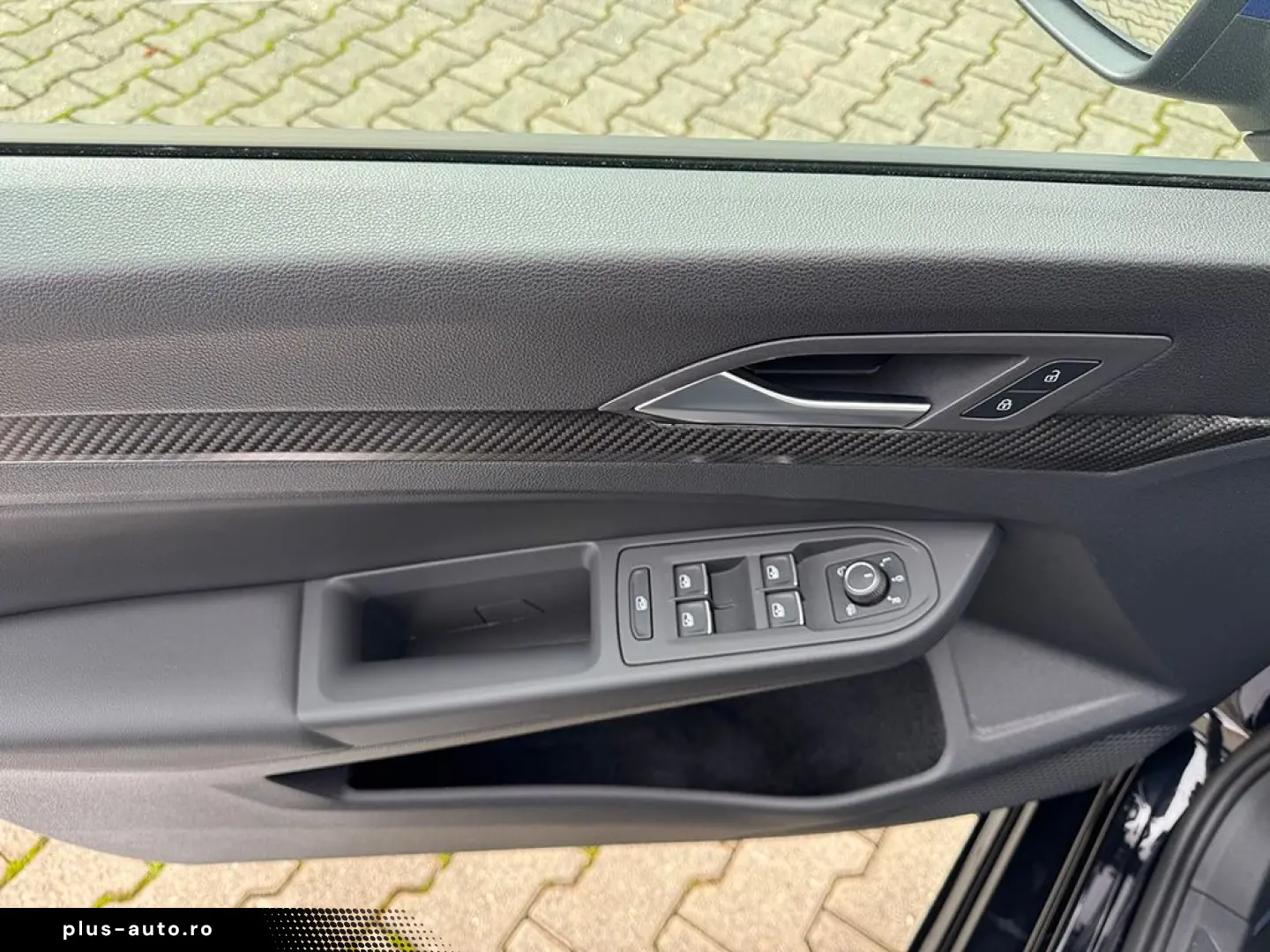 Golf VIII R 2.0 TSI  20 YEARS  Performance  H&K