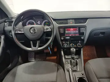 Škoda Octavia Style 1.5 TSI DSG