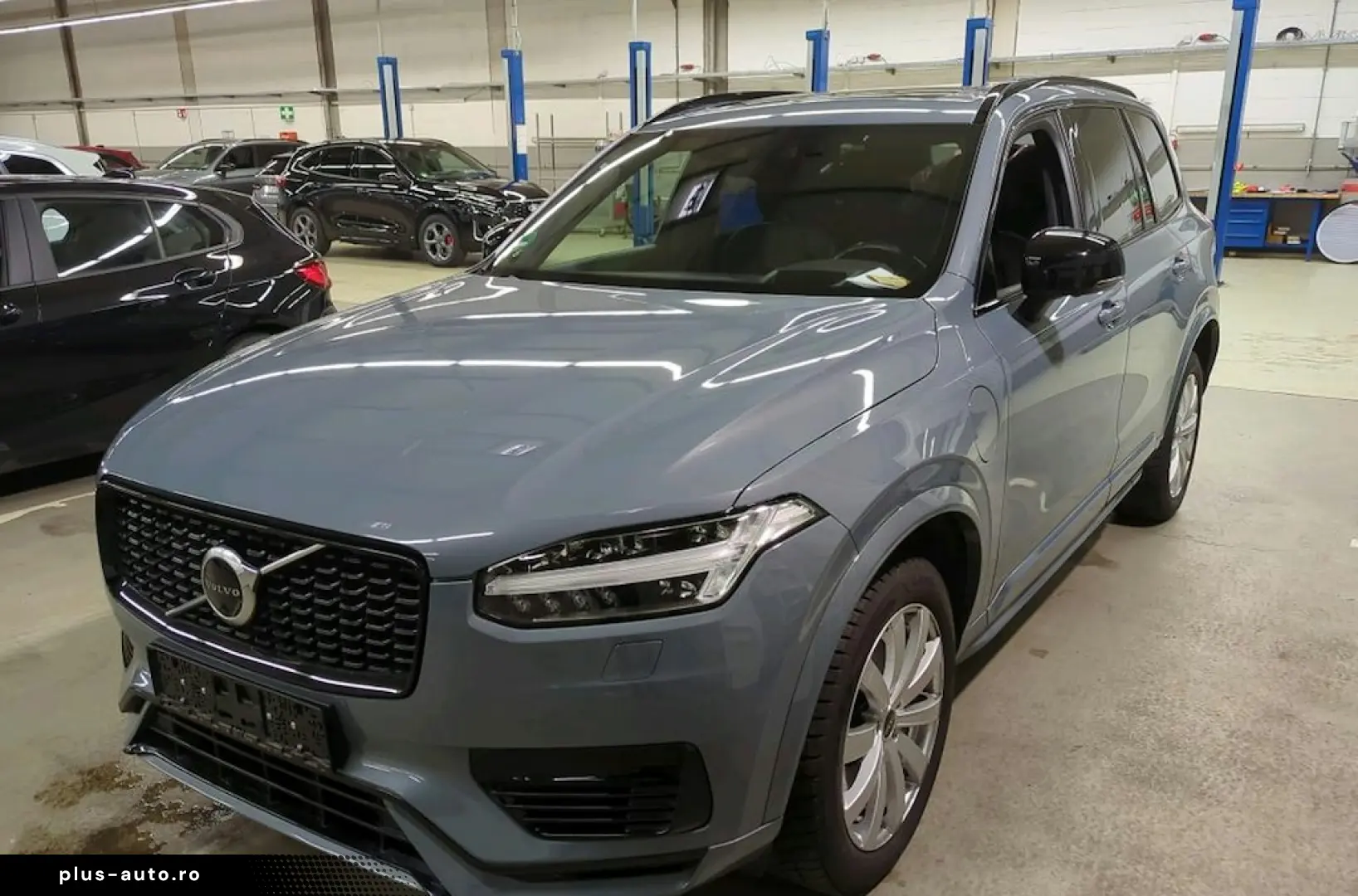 Volvo XC90 T8 Plug In Hybrid R Design