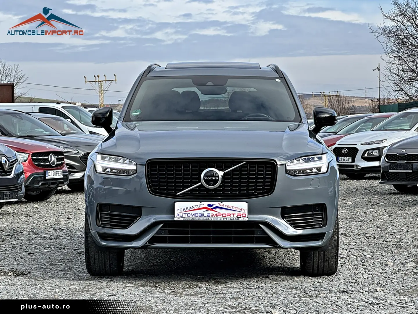 Volvo XC90 T8 Plug In Hybrid R Design