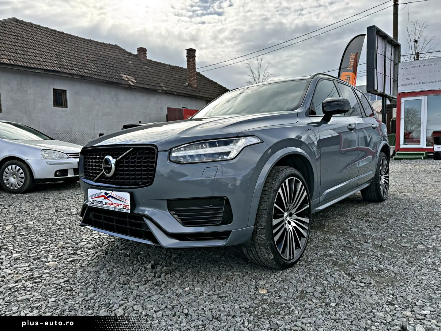 Volvo XC90 T8 Plug In Hybrid R Design