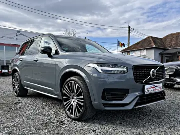 Volvo XC90 T8 Plug In Hybrid R Design