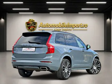 Volvo XC90 T8 Plug In Hybrid R Design
