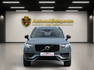 Volvo XC90 T8 Plug In Hybrid R Design