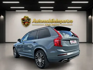 Volvo XC90 T8 Plug In Hybrid R Design