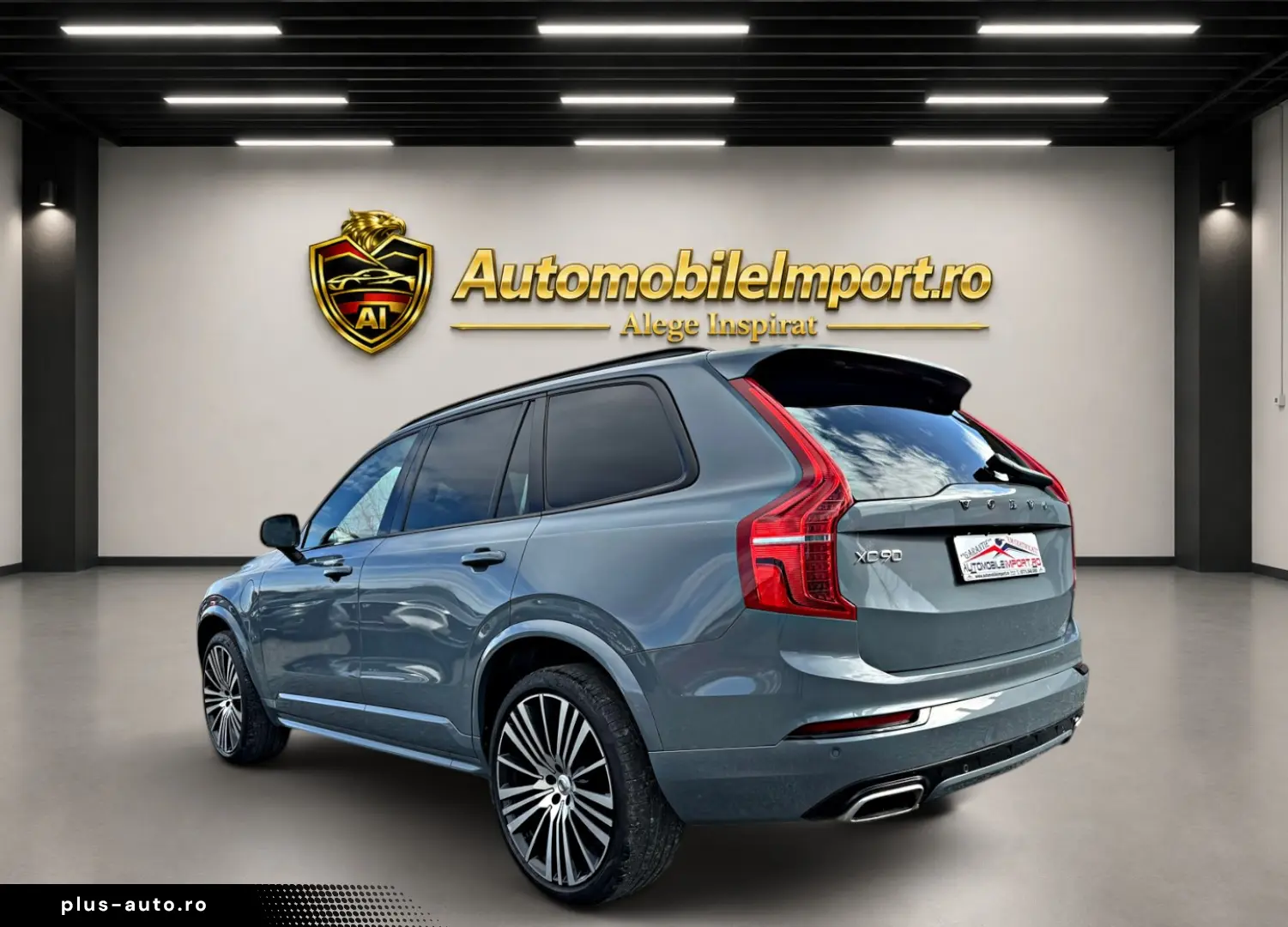 Volvo XC90 T8 Plug In Hybrid R Design