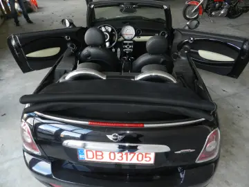 MINI John Cooper Works Cabrio