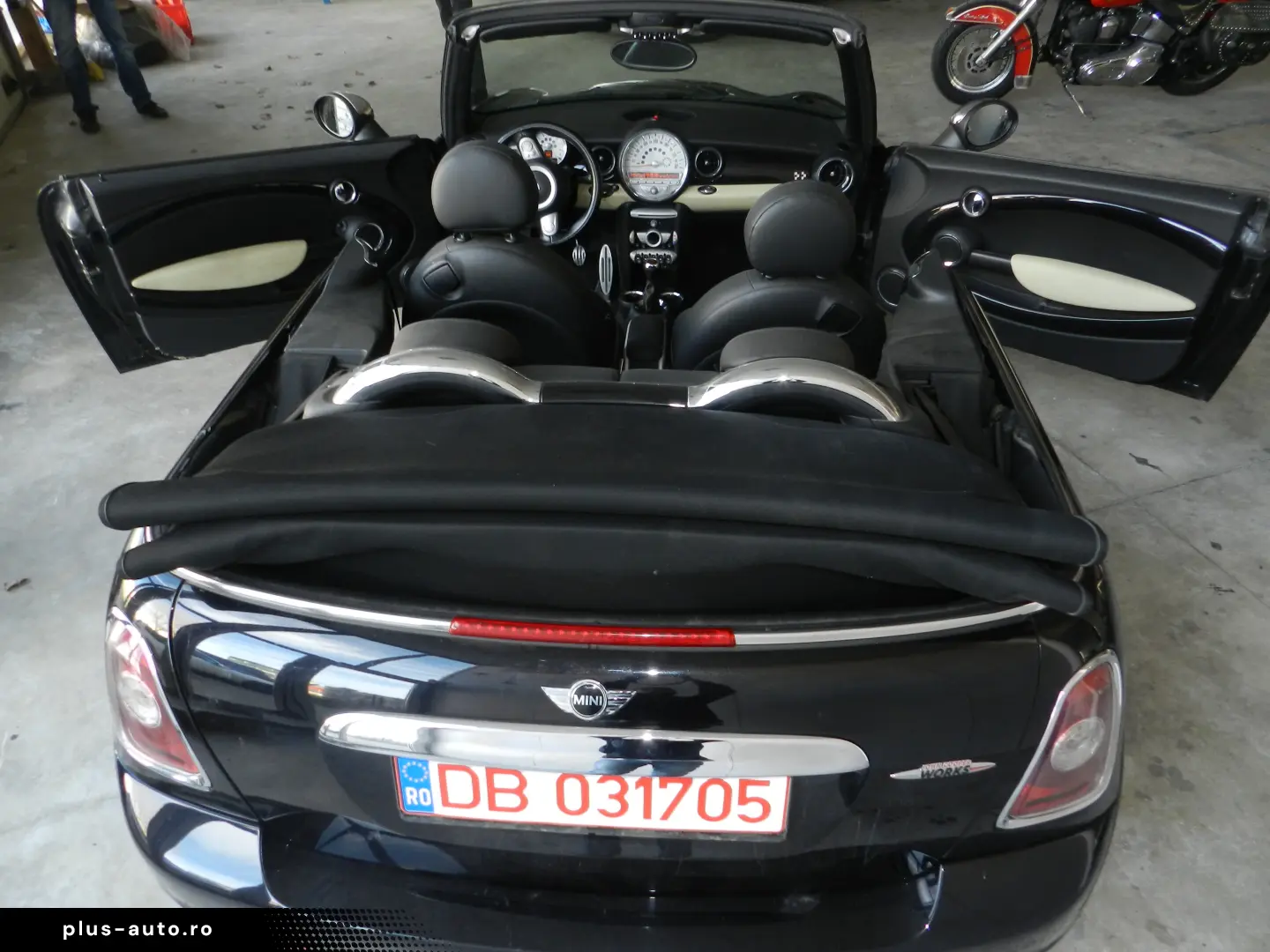 MINI John Cooper Works Cabrio