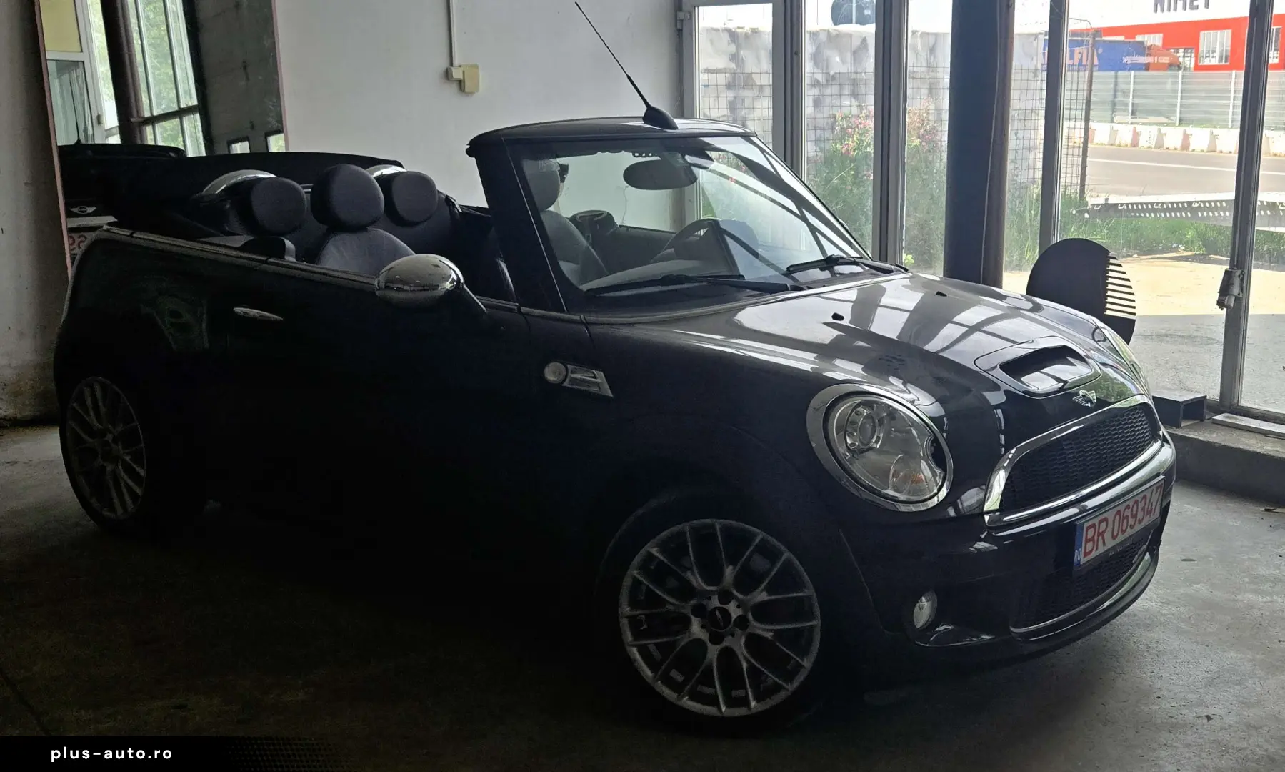 MINI John Cooper Works Cabrio
