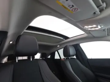 GLE 350 d 4M Coupé AMG Distronic Pano LED Kamera