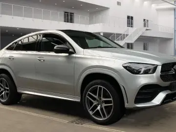 GLE 400 d 4Matic Coupe AMG STANDHZ HUD AHK 360