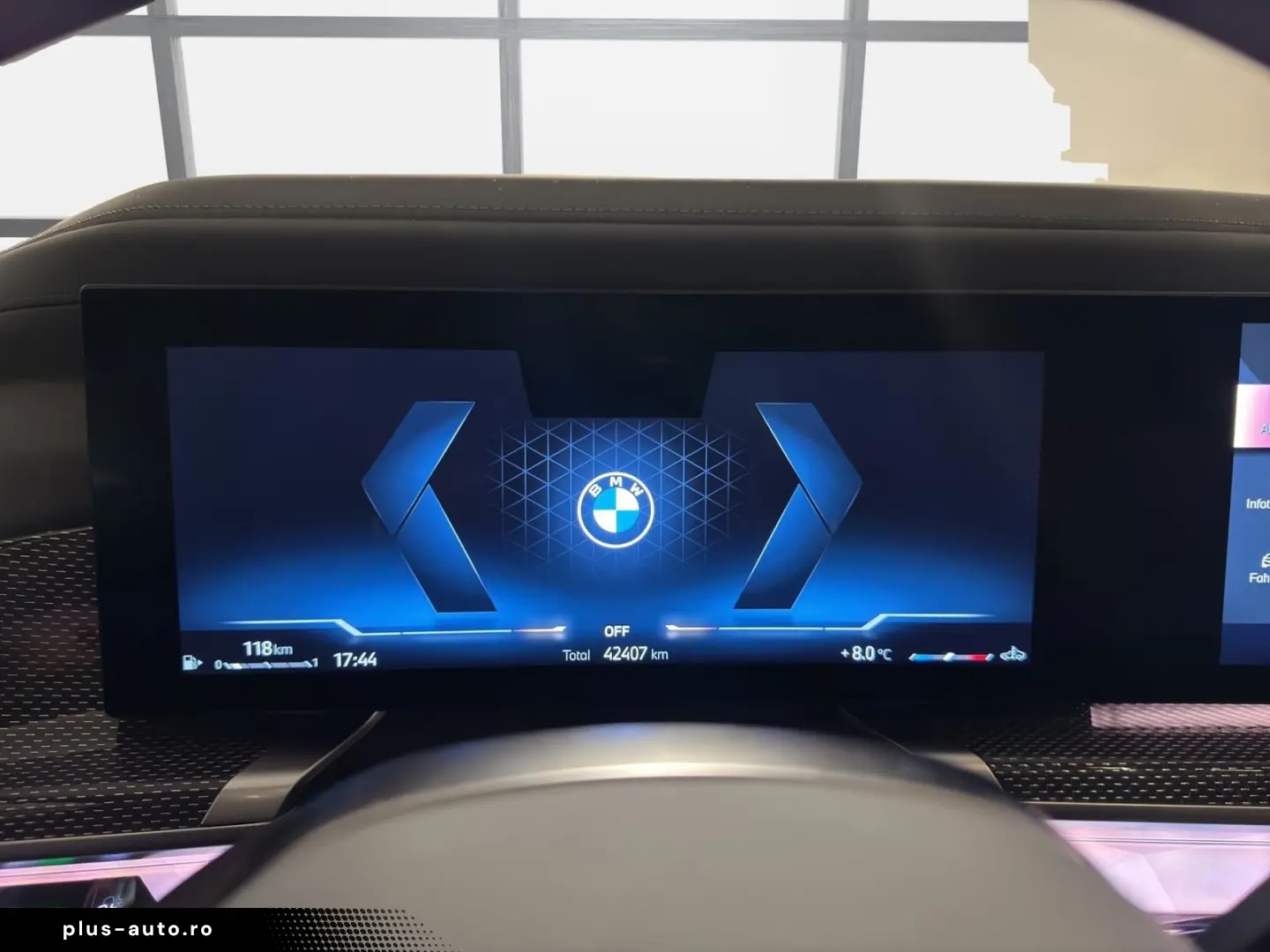 740 d xDrive M Sport Pro  Individual Theater TV