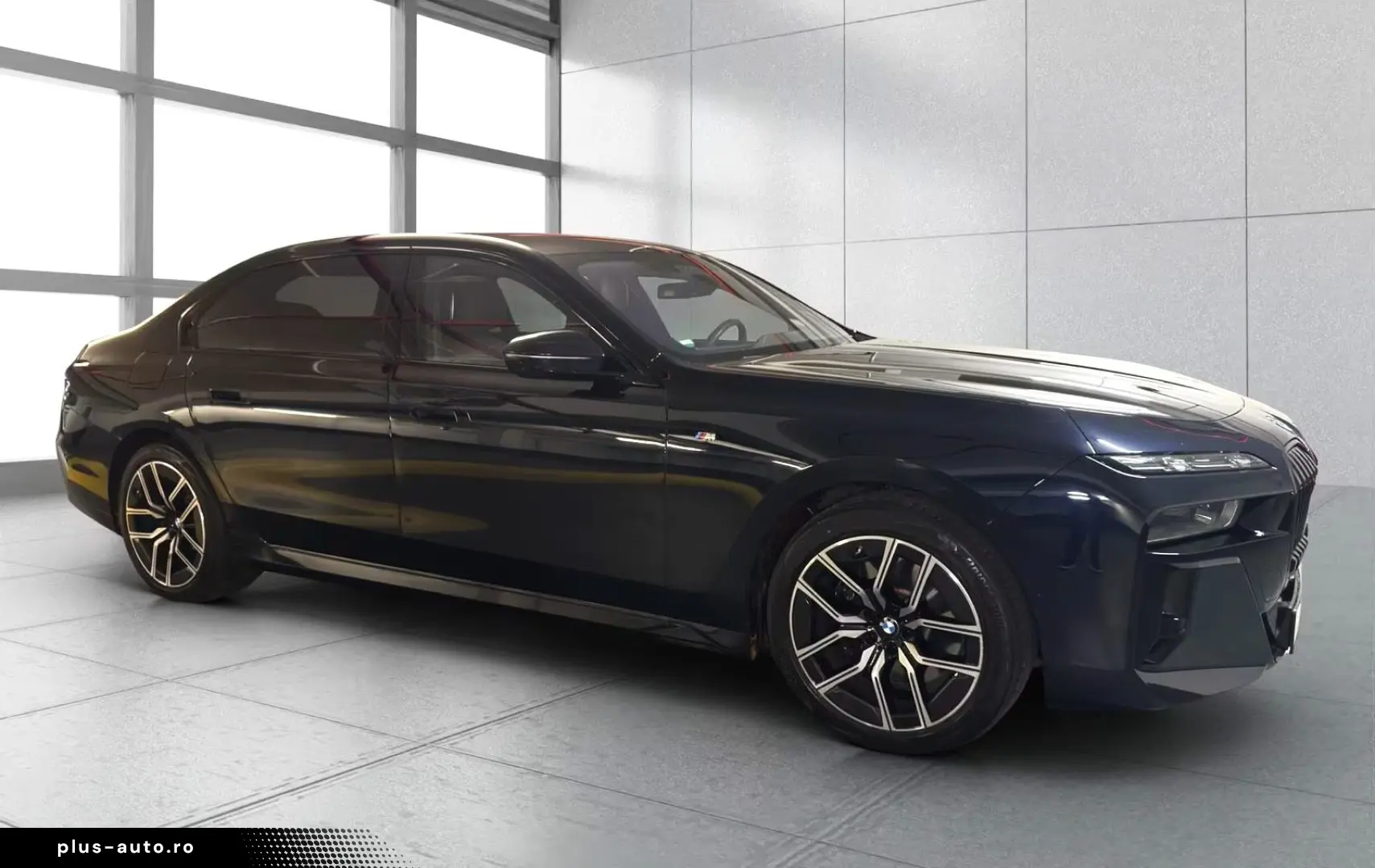 740 d xDrive M Sport Pro  Individual Theater TV