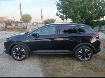 Opel Grandland (X)