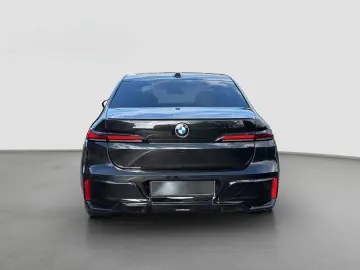 740 d xDrive M Sport Pro 4-Zonen-Klimaautomatik 360