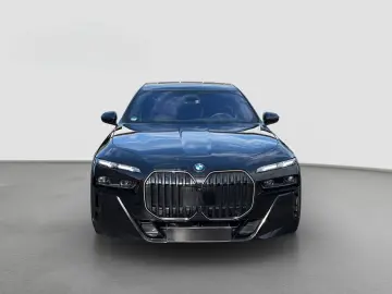 740 d xDrive M Sport Pro 4-Zonen-Klimaautomatik 360